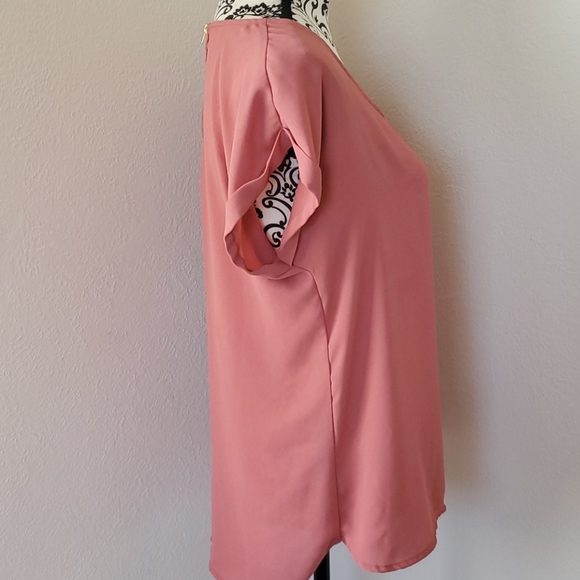 Pink Rose Top size Large - Picture 2 of 4